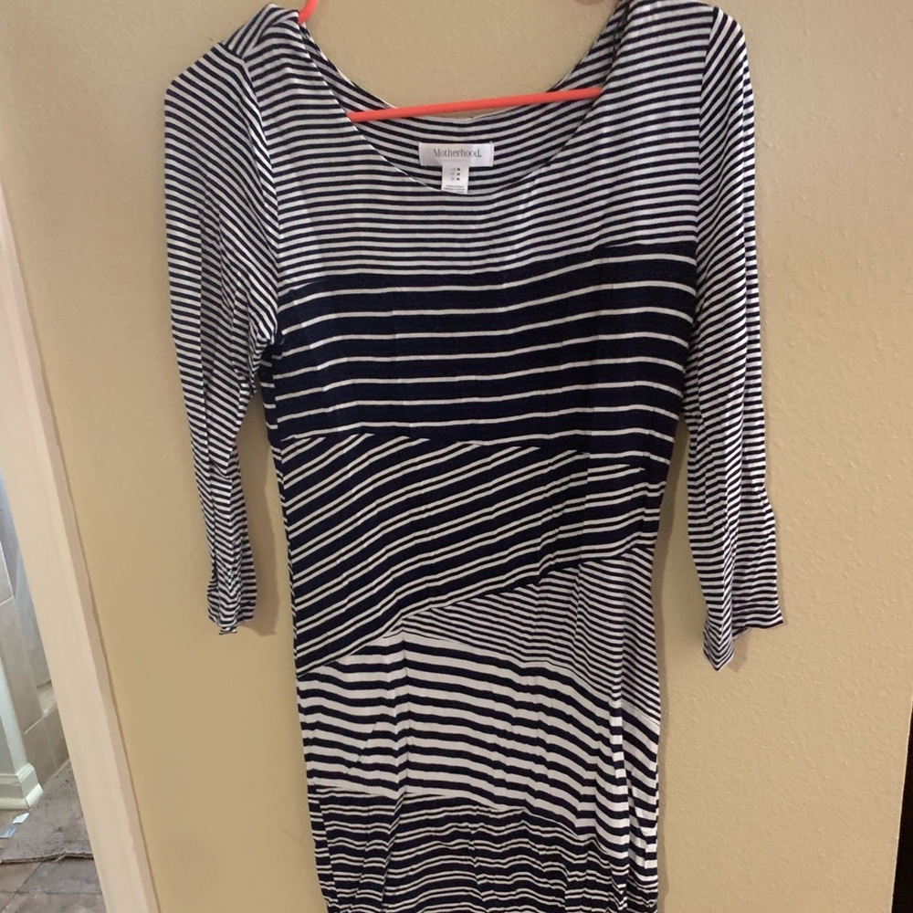 Mid calf maternity dress
